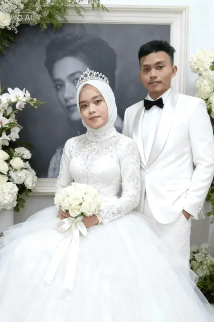 Safira Yanto 50 Safira Yanto