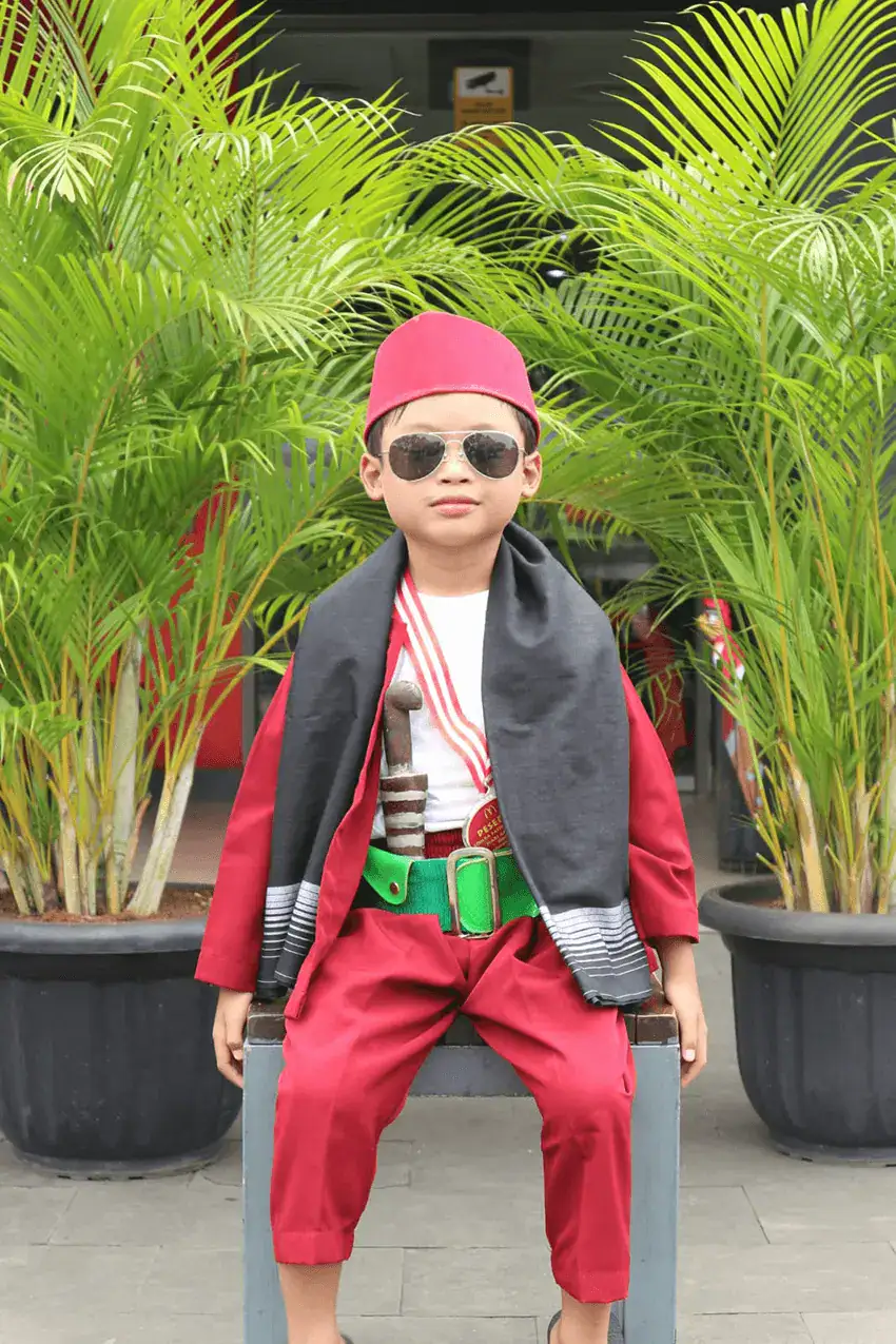 Khitanan Diaz 13 Khitanan Diaz